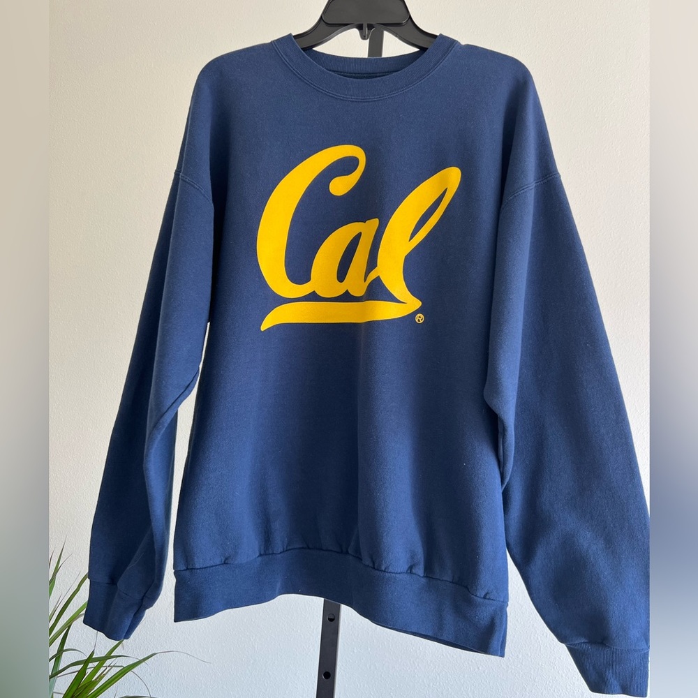 Vintage U.C Call crewneck oversized